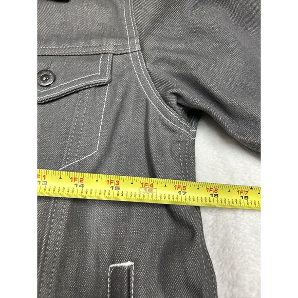 NWT Levi's Gray Denim Buttoned Truck Jean Jacket Youth Size Large 12-13 YRS - Picture 7 of 10
